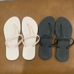Gap Flip Flops